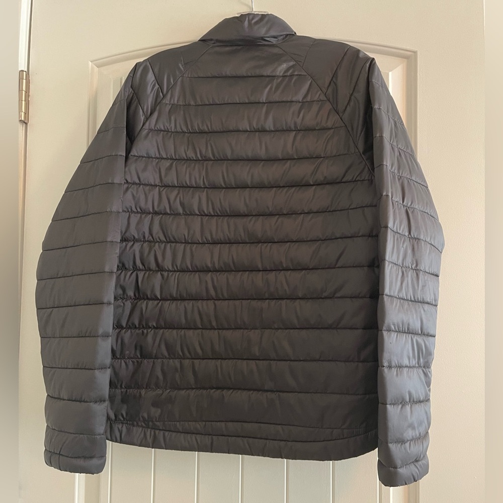 Everlane Renew Puffer Jacket - Picture 2 of 4